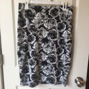 LuLaRoe Cassie Skirt